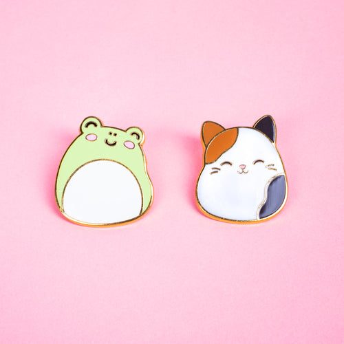 Squishmallows Cam & Wendy Pin Badges